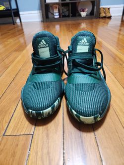 Use Ones sneakers Adidas Size 7.5 / Tenis Adidas Se Usaron Una Vez Medida 7.5