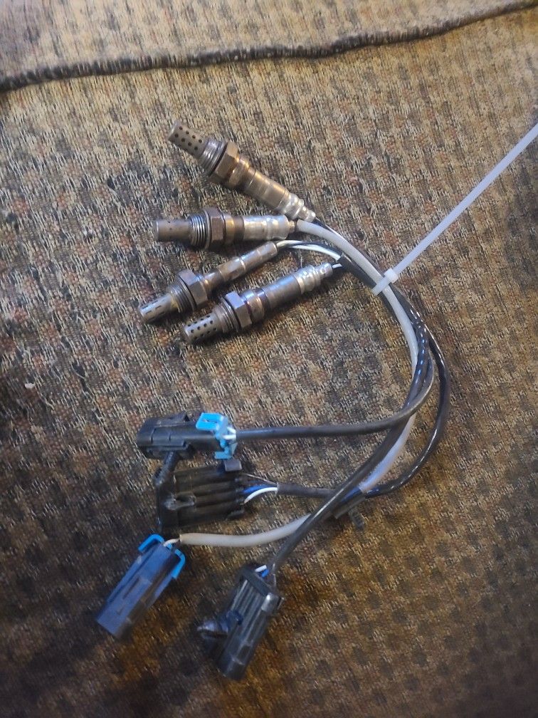 2 Sets Of O2 Sensors For Astro/Safari Vans