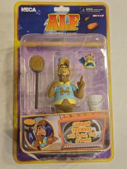 NECA. ALF. GORDON SHUMWAY. WITH  MALLET FISH & BUCKET. 4" COLLECTIBLE FIGURE.