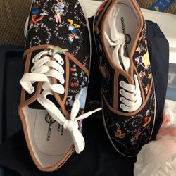 Disney Shoes Pick up only. “NEW”