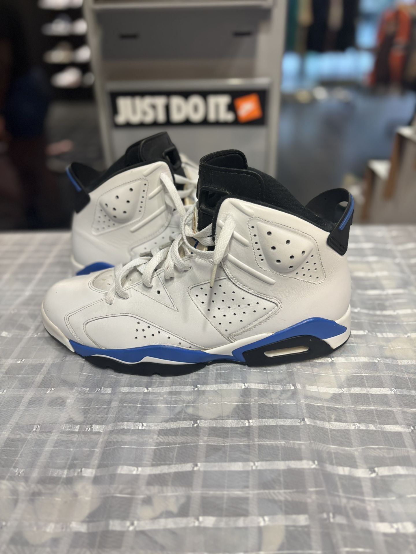 Air Jordan 6 Sport Blue Size 12 $130