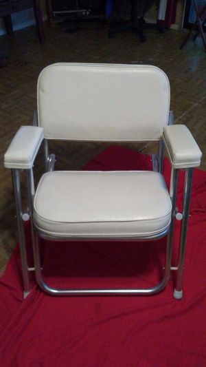 Captain Chair Like New For Sale In Punta Gorda Fl Offerup