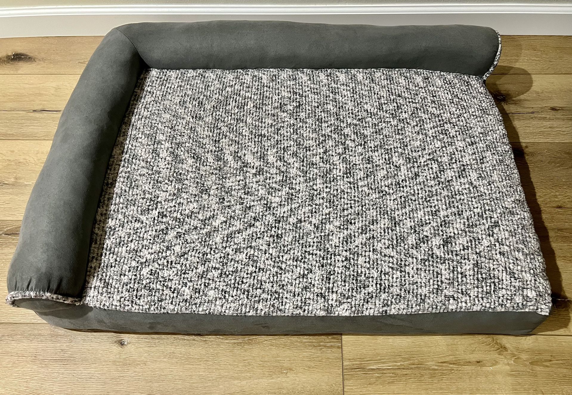Dog Bed 