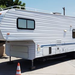 2001 Weekend Warrior 33r