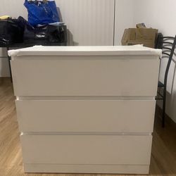 IKEA MALM 3-drawer Chest White (Dresser)