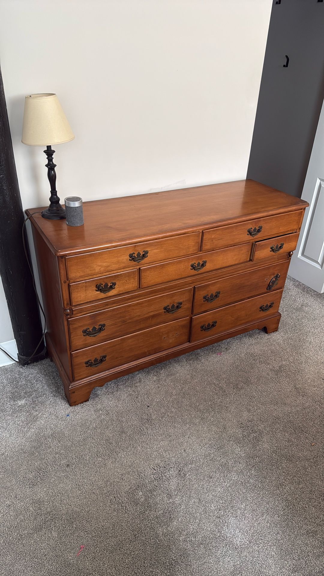 Free dresser