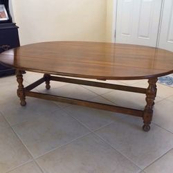 Ethan Allen solid maple drop leaf coffee table 18-8000  Circa 1776 Collection