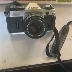 Canon AE-1 