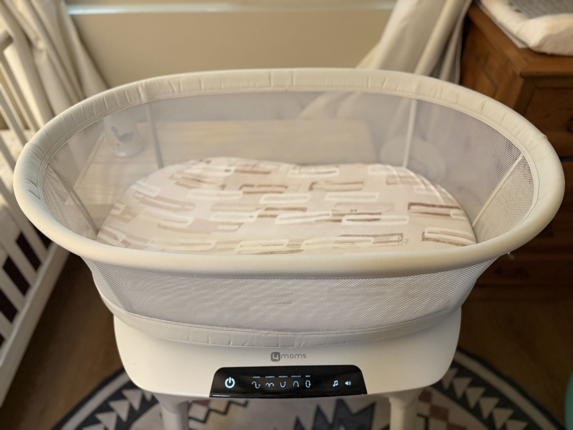 4moms MamaRoo Bassinet