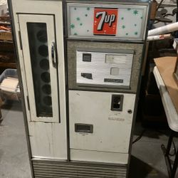 7 Up Pop Machine Antique