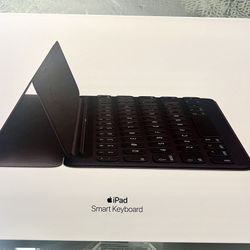 iPad Smart Keyboard 