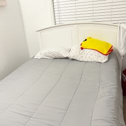 Drawers & Bed Frame 