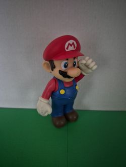 Super Mario Figure
