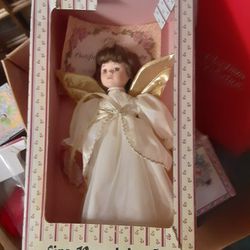 1996 Angel Crowne Fine Porcelain Dolls 