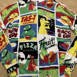 SWEATSHIRT SIZE Large FOOD BURGERS PIZZA DOGS  SWEATSHIRT Pullover long sleeve 