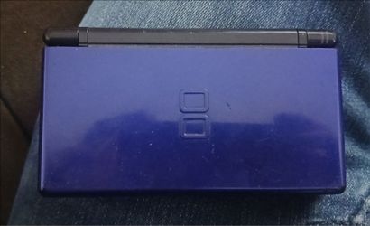 Nintendo DS lite