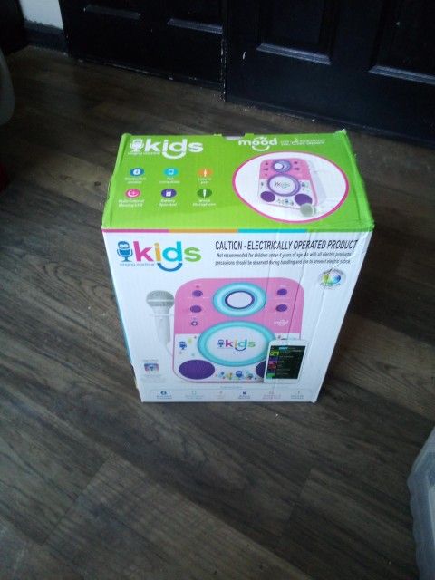 Kids Singing Machine 