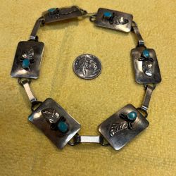 Vintage silver and turquoise necklace very nice piece