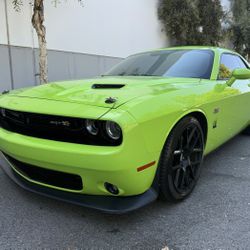 2015 Dodge Challenger R/T Scat Pack 