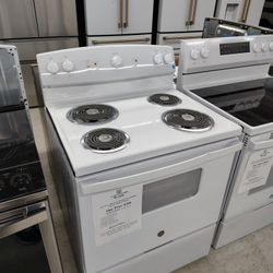 $399(MSRP$699) GE Electric Range With Smooth Clean  and Storage Drawers