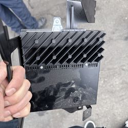 BMW E9x amplifier e90 , e92, e93