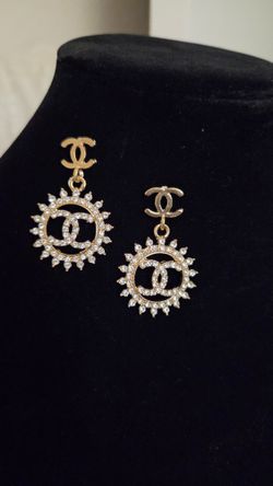 CC earrings