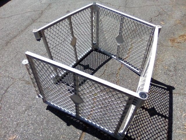 Dog Pen Plastic Grey 20.00