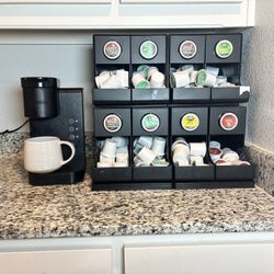 Keurig K-Express K-Cup Coffee Maker + Starbucks Coffee Lot