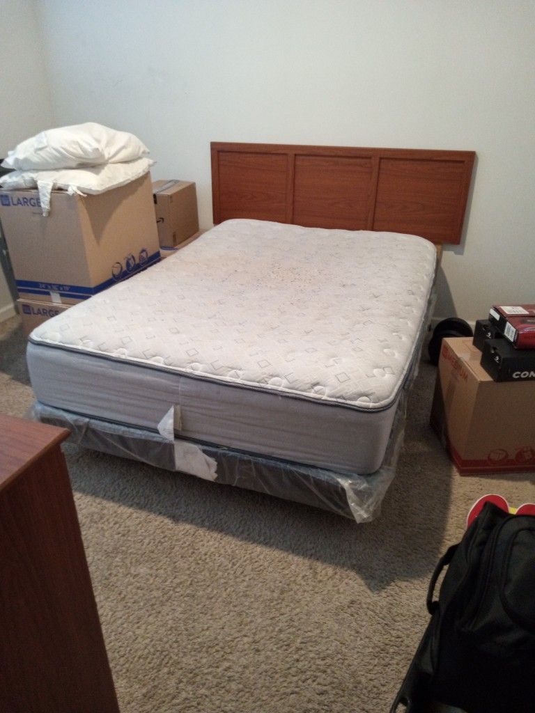 Full Size Bedroom Set 2 sets