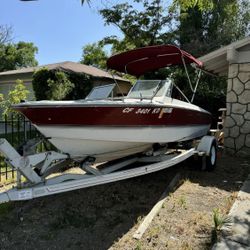 1988 Larson Boat
