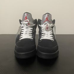 *BRAND NEW* Size 9 Jordan 5 ‘Black Metallic’ NO BOX Send Best Offer