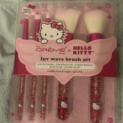 LIMITED EDITION HELLO KITTY MAKEUP BRUSHES 