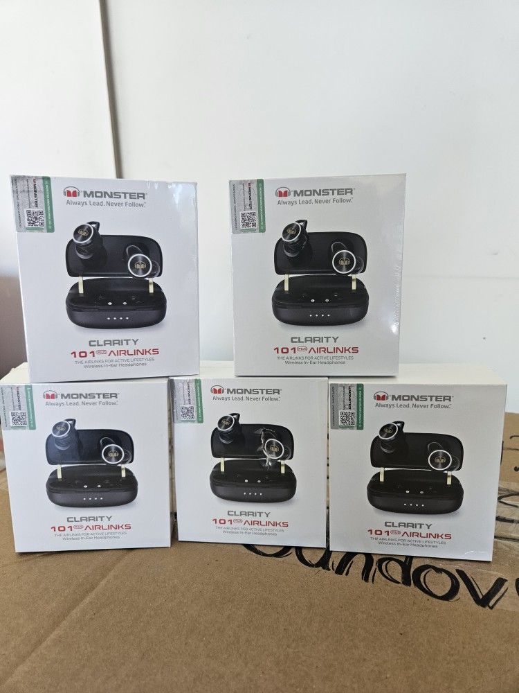 New Wireless In Ear Headphones $25 Each