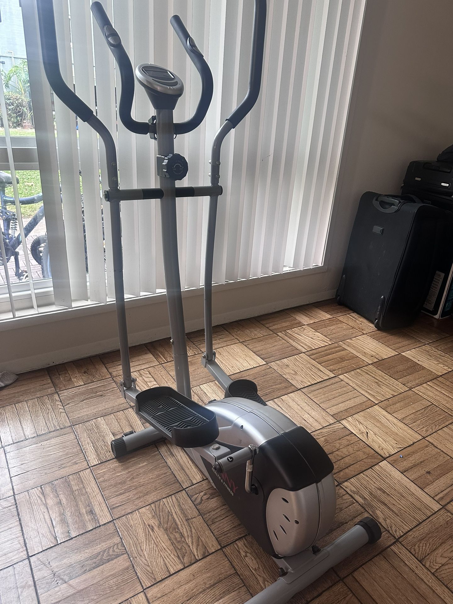 Sunny Elliptical Exercise 