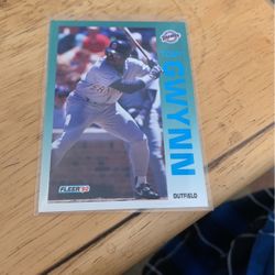Baseball card Tony Gwynn                                                      2
