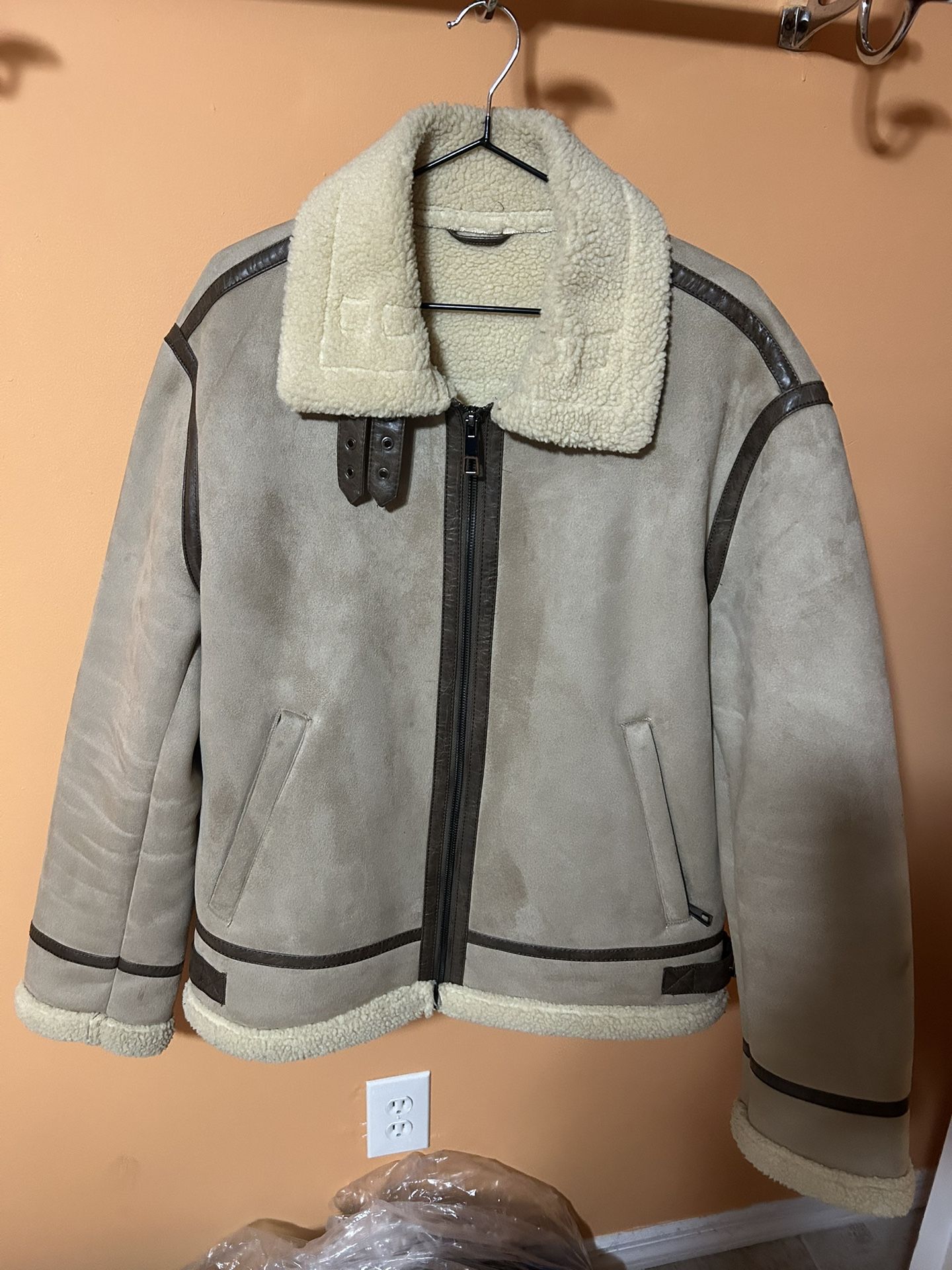 Men Shearling Coat (Large)