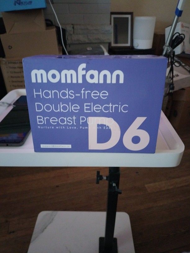 Breast Pump D6, Ultra-Lightweight Hands Free Wearable Breast Pump with Upgraded Leak-Proof Double-Seal Flange, Electric Breastfeeding