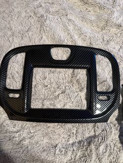 Carbon fiber panel for Chrysler 300 screen