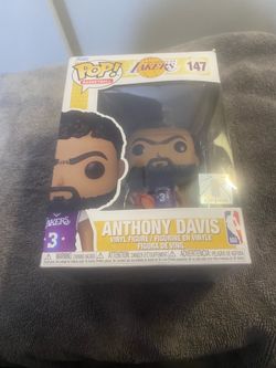 Anthony Davis laker Funko pop