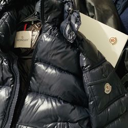 Moncler maya navy blue