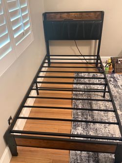 Twin bed frame