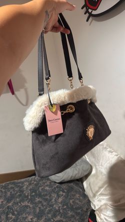 Juicy cult fur bag