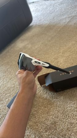 Oakley Radar EV Path Polished White/ Black Polarized Lense 