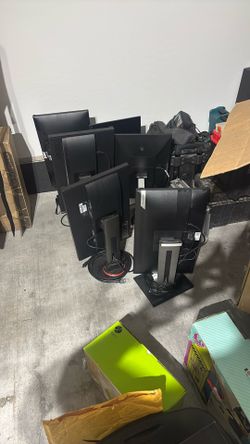 I Have 6 computer monitors $50 each