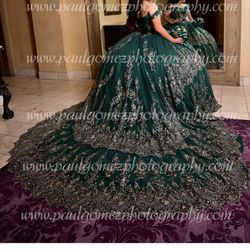 Emerald Green Quinceaera Dress for Sale in Phoenix, AZ - OfferUp