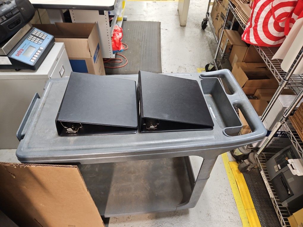 (2) 3" D Ring Binders Black