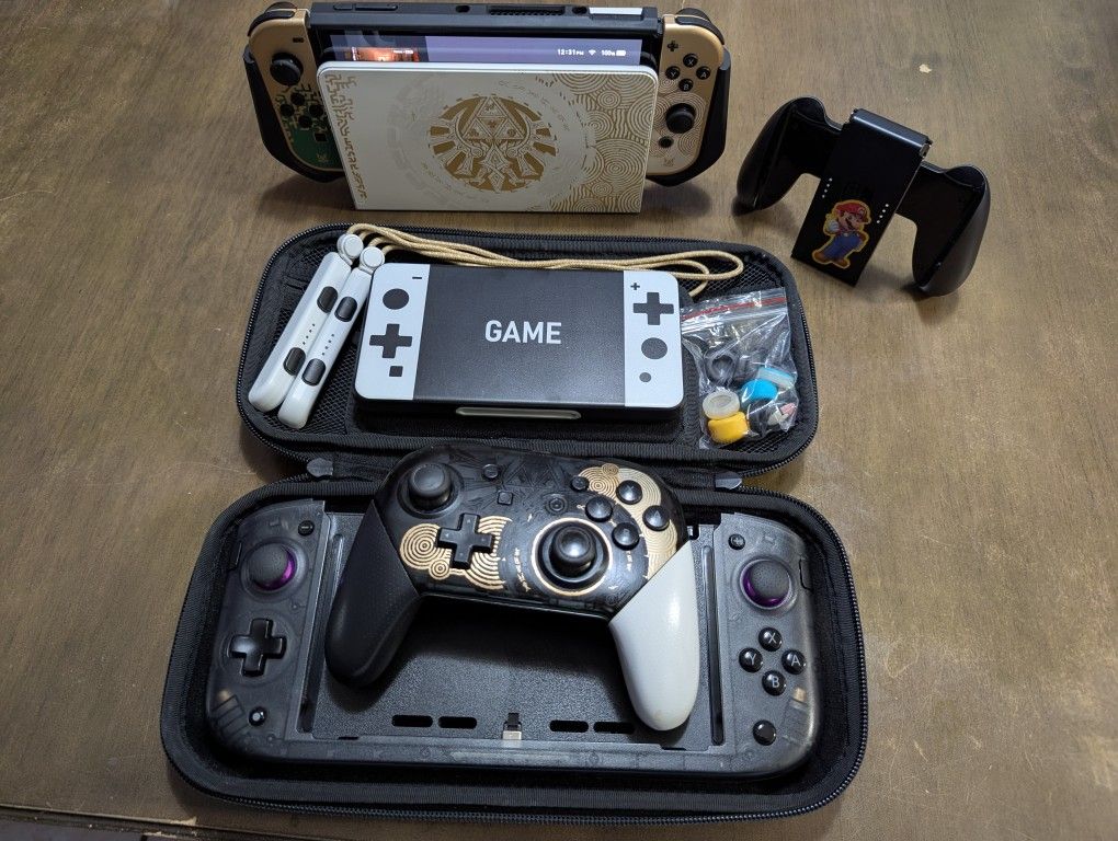 Nintendo Switch OLED Tears of the Kingdom Edition Bundle