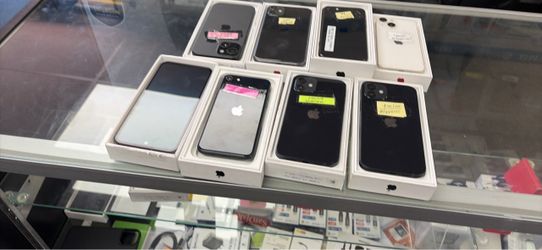 Apple iPhones Lot – Mixed Models for sale