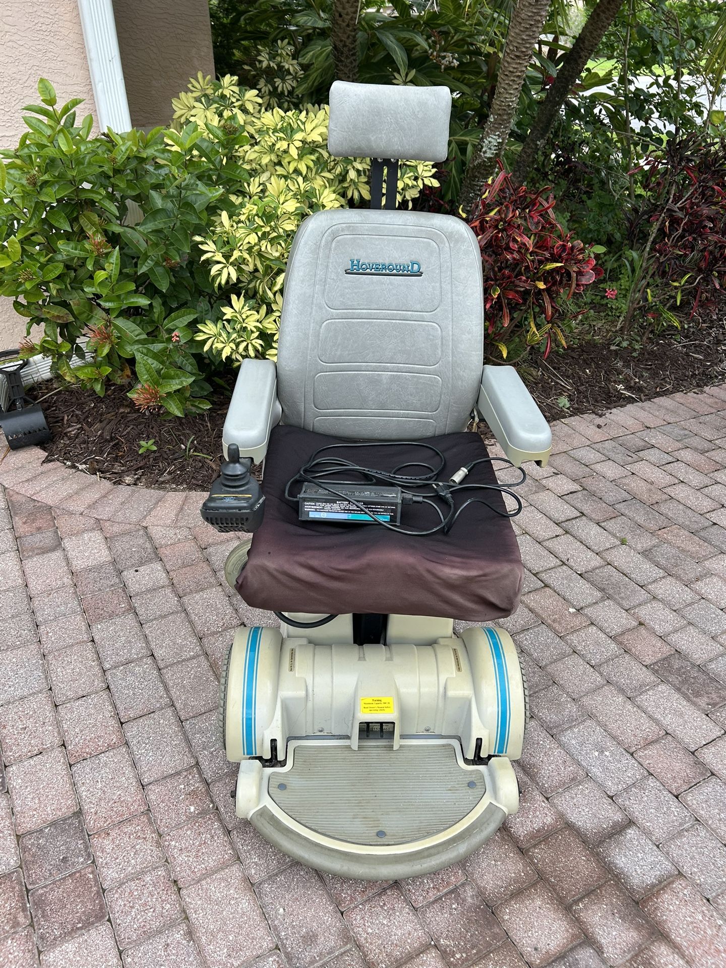 MOBILITY DEVICE HOVEROUND MPV5 WHEELCHAIR