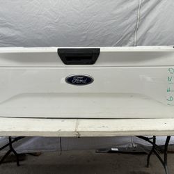 2016 Ford F150 Tail Gate